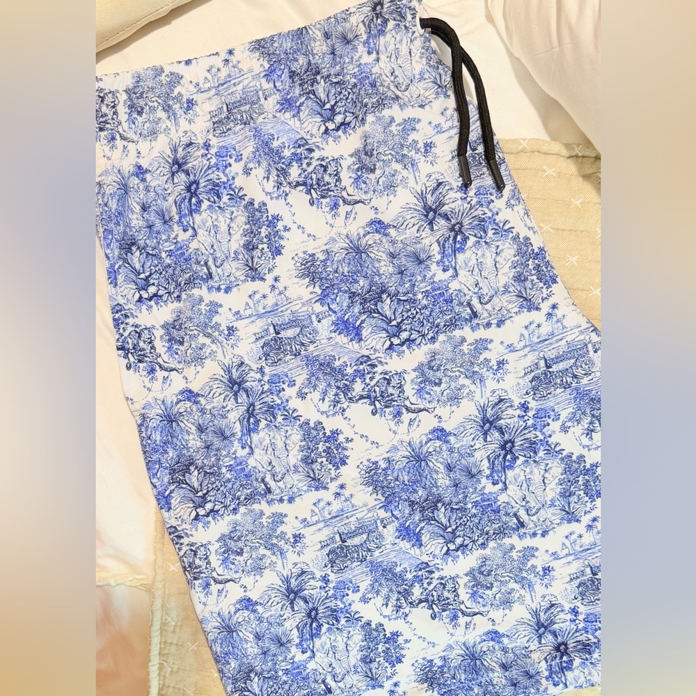 Members Only Blue and White Floral Shorts (MENS)
